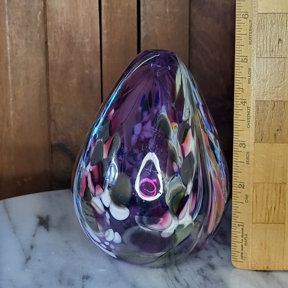 Purple Glass Art Lamp - Picture 5 of 17